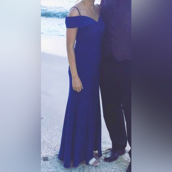 Nightway Cold-Shoulder Gown - Picture 2 of 8